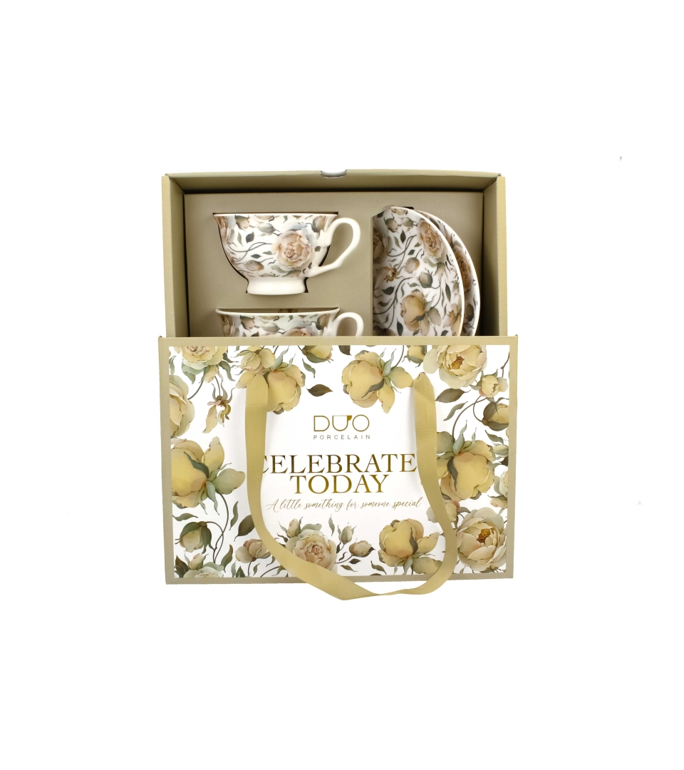2 filiżanki royal ze spodkami ENGLISH ROSES WHITE